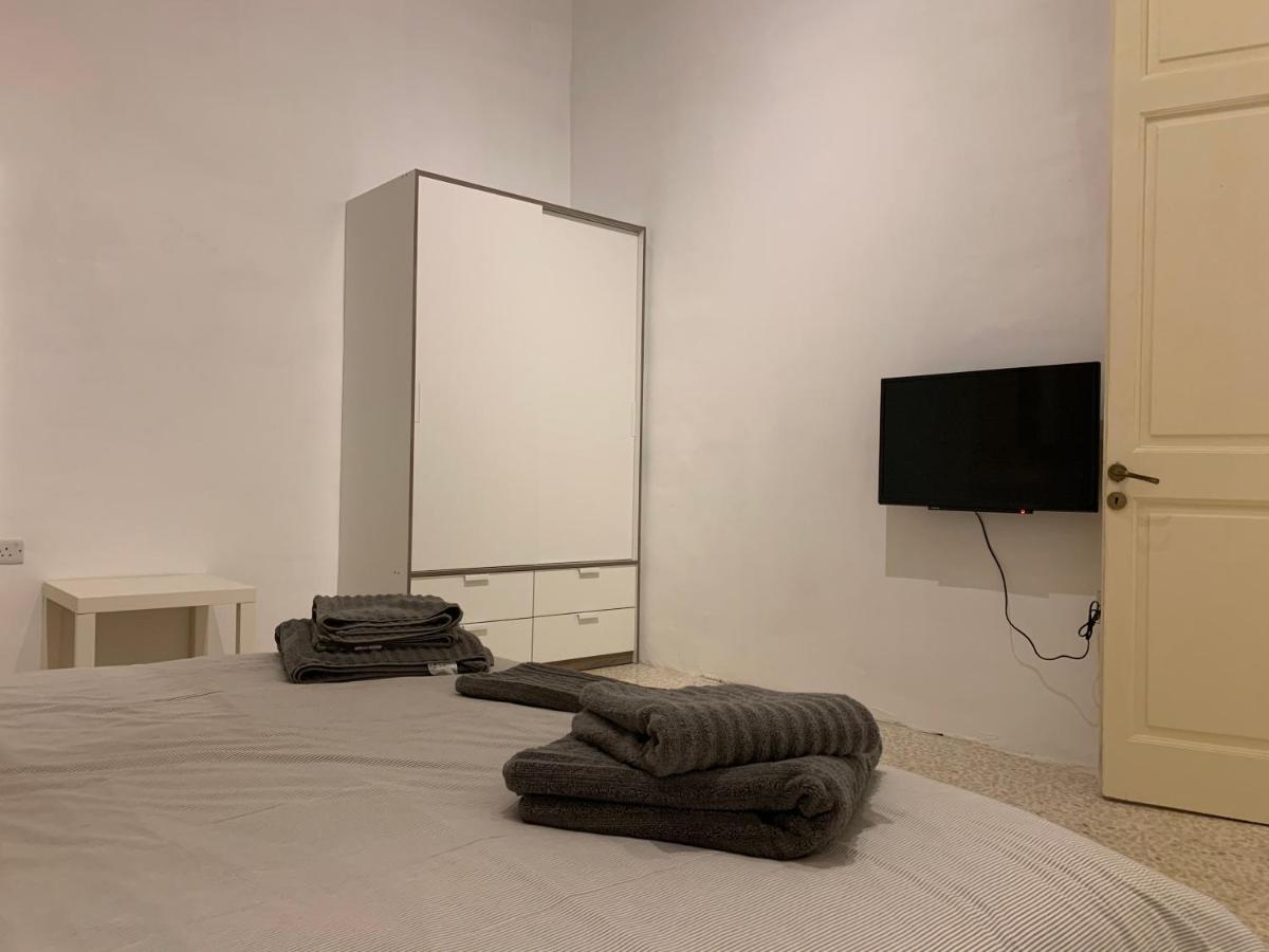 4 Bedroom Apartment In Sliema Near The Sea 외부 사진